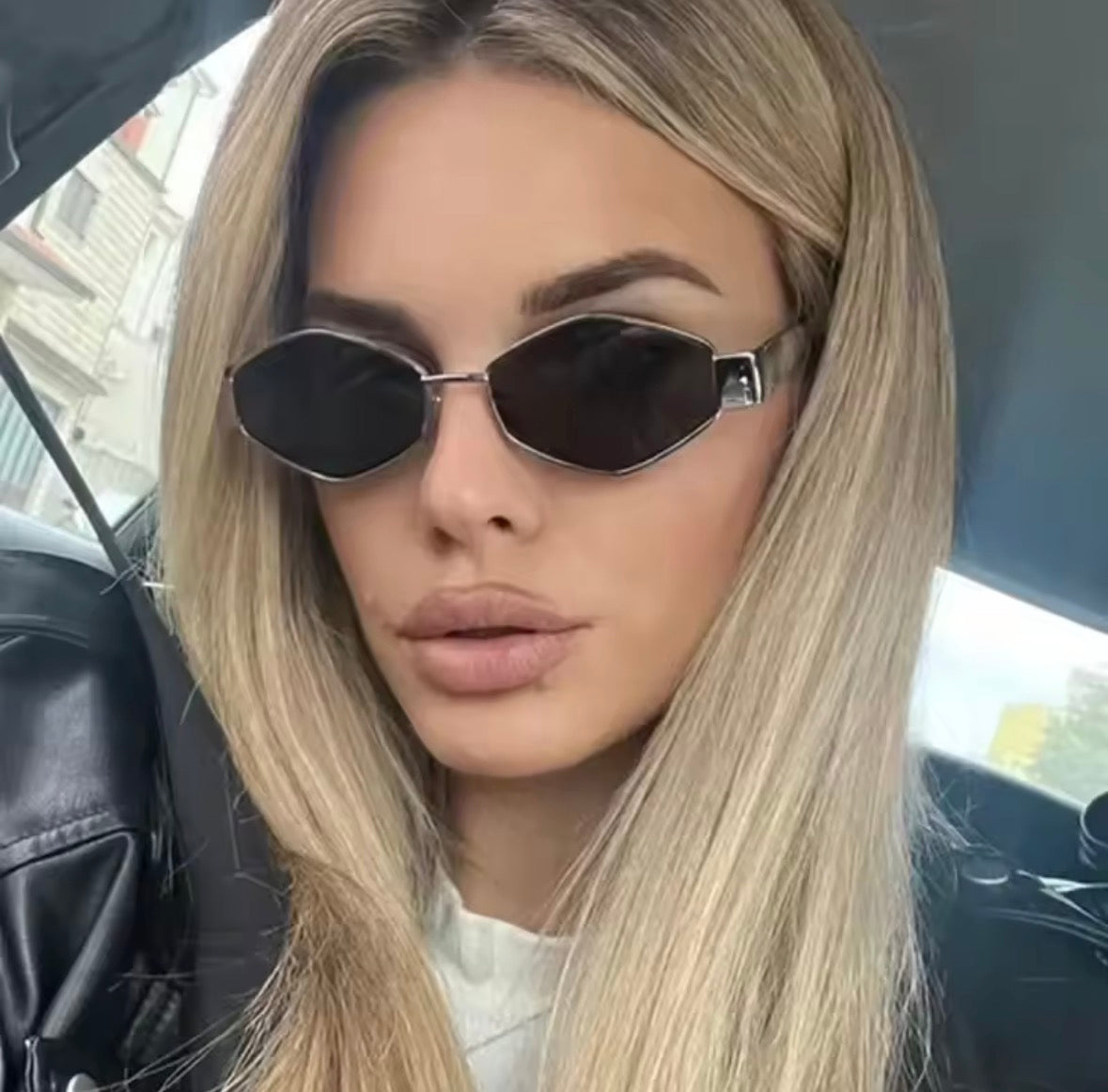 Nadia 🖤